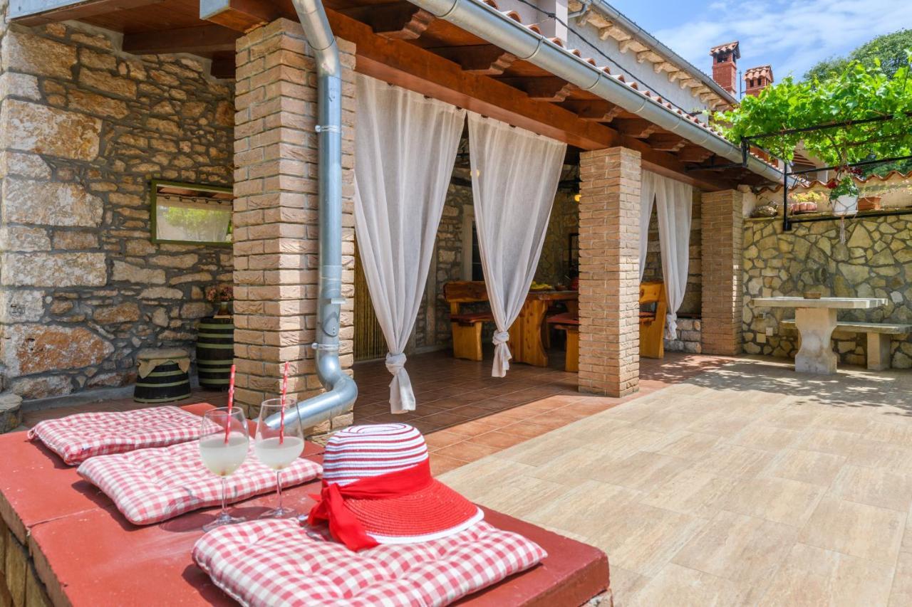 Rustic Istrian House Varesco Krnica Eksteriør bilde